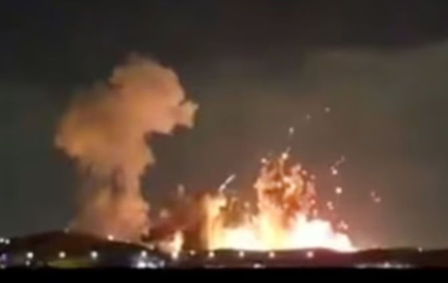 ਅਮਰੀਕਾ ਦਾ ਇਰਾਨ ''ਤੇ ਵੱਡਾ ਹਮਲਾ ! ਬੰਕਰ ਬਸਟਰ ਬੰਬਾਂ ਨਾਲ ਉਡਾ''ਤੇ ਅੰਡਰਗ੍ਰਾਊਂਡ ਫੌਜੀ ਟਿਕਾਣੇ