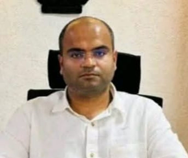 ਗੁਰਦਾਸਪੁਰ ’ਚ ਗੈਸ ਸਿਲੰਡਰਾਂ ਤੇ ਪੈਟਰੋਲ ਦਾ ਲੋੜੀਂਦਾ ਸਟਾਕ ਉਪਲੱਬਧ : DC ਆਦਿੱਤਿਆ