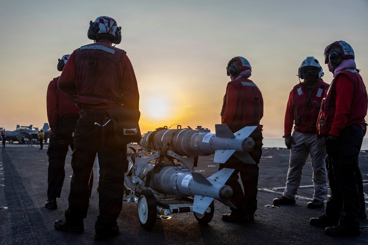 ਜੰਗ ਦੀ ਭਾਰੀ ਕੀਮਤ! ਈਰਾਨ 'ਤੇ ਹਮਲੇ ਦੇ ਪਹਿਲੇ 48 ਘੰਟਿਆਂ 'ਚ ਅਮਰੀਕਾ ਦੇ 5.6 ਬਿਲੀਅਨ ਡਾਲਰ ਸਵਾਹ