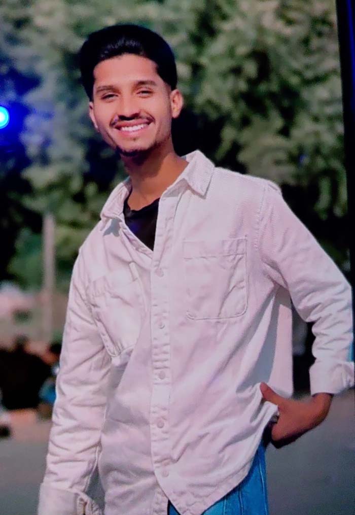 ਕਹਿਰ ਓ ਰੱਬਾ! ਸੋਸ਼ਲ ਮੀਡੀਆ ਨੇ ਉਜਾੜਿਆ ਘਰ, ਮਾਪਿਆਂ ਦੇ ਸੋਹਣੇ-ਸੁਨੱਖੇ ਪੁੱਤ ਨੇ ਚੁੱਕਿਆ ਖ਼ੌਫ਼ਨਾਕ ਕਦਮ