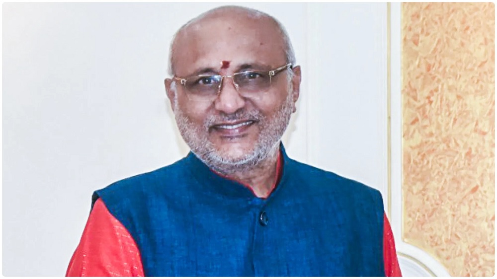 ਧਰਮਸ਼ਾਲਾ ''ਚ ਉਪ ਰਾਸ਼ਟਰਪਤੀ ਦੌਰੇ ਤੋਂ ਪਹਿਲੇ ਪੈਰਾਗਲਾਈਡਿੰਗ, ਡਰੋਨ ਉਡਾਉਣ ''ਤੇ ਲੱਗੀ ਪਾਬੰਦੀ