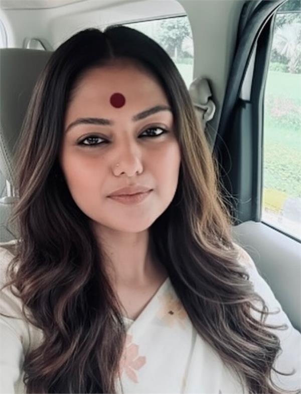 know who is mp sayoni ghosh