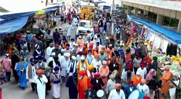 nagar kirtan organized on the occasion of hola mohalla