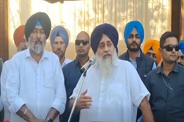 CM ਭਗਵੰਤ ਮਾਨ ਤੇ ਕੈਪਟਨ ਨੇ ਖਿਡਾਰੀਆਂ ਦੀ ਕੋਈ ਸਾਰ ਨਹੀਂ ਲਈ : ਸੁਖਬੀਰ ਬਾਦਲ (ਵੀਡੀਓ)