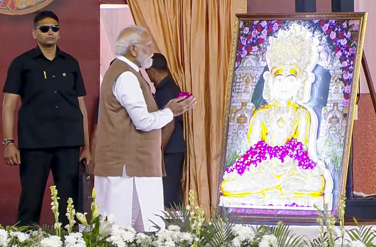 PM ਮੋਦੀ ਨੇ ਗੁਜਰਾਤ ''ਚ ਜੈਨ ਵਿਰਾਸਤ ਨੂੰ ਸਮਰਪਿਤ ਸਮਰਾਟ ਸੰਪ੍ਰਤੀ ਮਿਊਜ਼ੀਅਮ ਦਾ ਕੀਤਾ ਉਦਘਾਟਨ