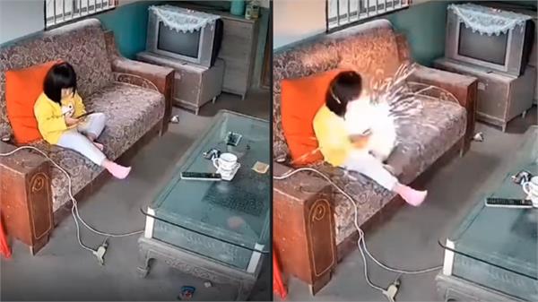 mobile phone becomes   bomb   while charging