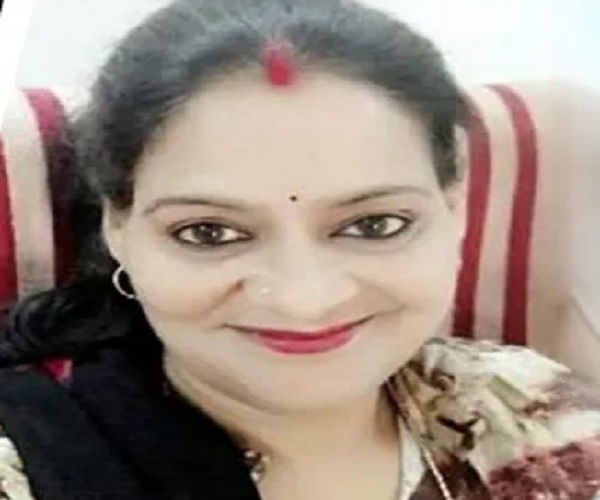 ਹੜ੍ਹ ਰਾਹਤ ਰਾਸ਼ੀ ''ਚ ਢਾਈ ਕਰੋੜ ਦਾ ਘਪਲਾ ਕਰਨ ਦੇ ਦੋਸ਼ ''ਚ ਮਹਿਲਾ ਤਹਿਸੀਲਦਾਰ ਗ੍ਰਿਫ਼ਤਾਰ