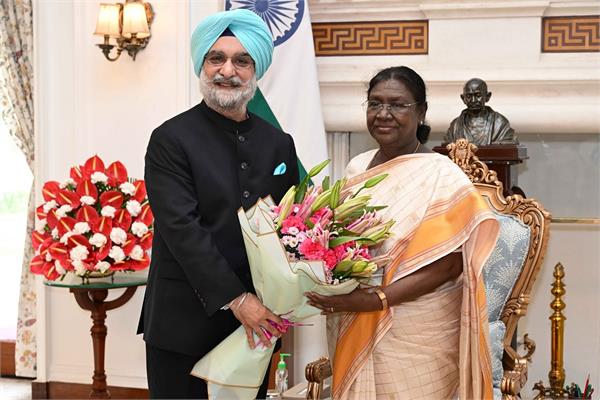 delhi  lieutenant governor  president  draupadi murmu  meeting