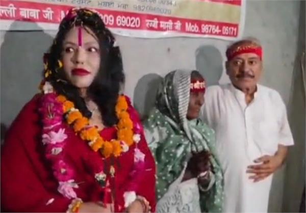 radhe maa  s big effort at gurdaspur border