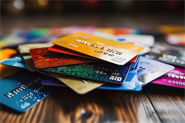 credit card spending declines  transactions fall 11 percent