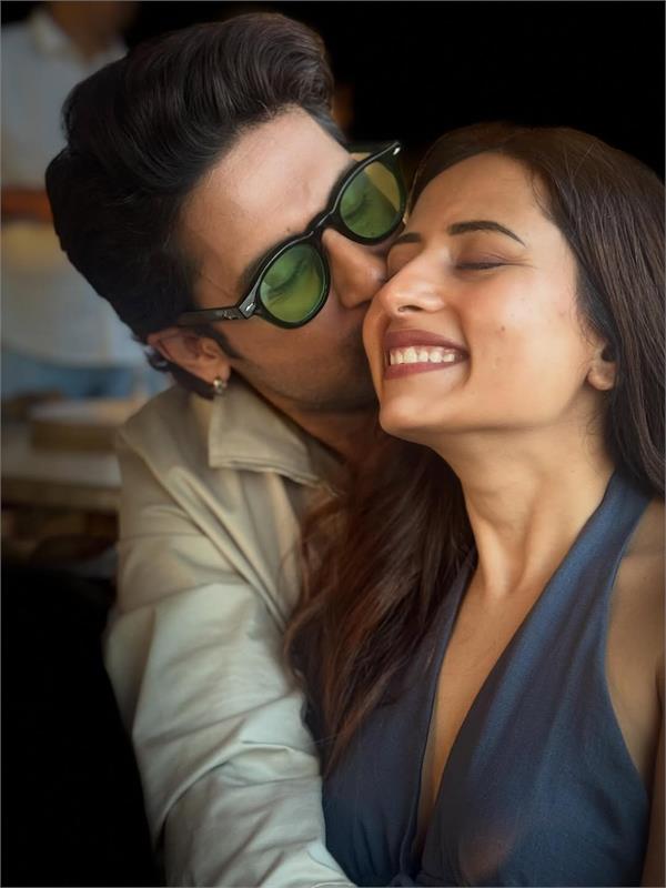 ravi dubey reveals his sweet ritual with wife sargun mehta in the morning