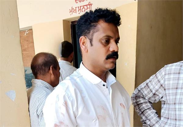 je attacked in protest against electricity meter disconnection