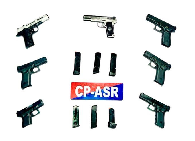 ਅੰਮ੍ਰਿਤਸਰ 'ਚ 7 ਖ਼ਤਰਨਾਕ ਹਥਿਆਰਾਂ ਸਮੇਤ 6 ਮੁਲਜ਼ਮ ਗ੍ਰਿਫ਼ਤਾਰ, ਵਿਦੇਸ਼ੀ ਹੈਂਡਲਰ ਦੇ ਸੰਪਰਕ ਸਨ ਤਸਕਰ