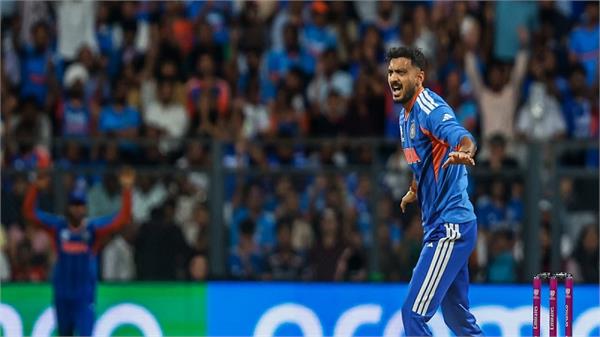 akshar on the path to join india  s greats  gavaskar