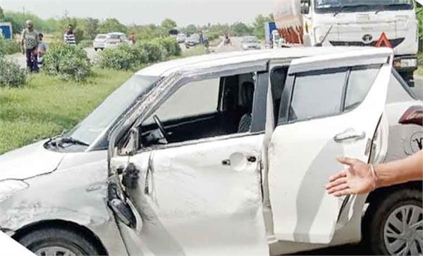 speeding car overturns after hitting divider