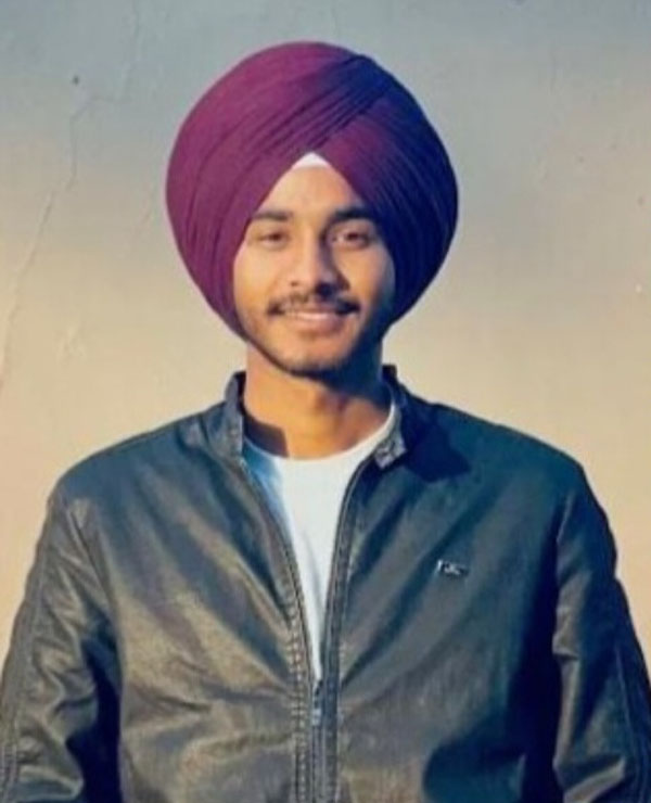 ਕਹਿਰ ਓ ਰੱਬਾ:ਸੜਕ ਹਾਦਸੇ ’ਚ ਕਾਰ ਚਾਲਕ ਨੌਜਵਾਨ ਦੀ ਮੌਤ, ਔਰਤ ਸਮੇਤ 3 ਗੰਭੀਰ ਜ਼ਖ਼ਮੀ