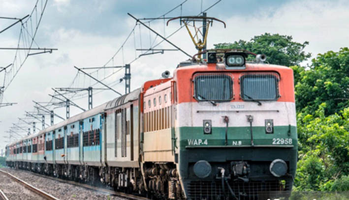 ਰੇਲ ਮੁਸਾਫ਼ਰਾਂ ਦੀ ਸਹੂਲਤ ਲਈ 4 ਐਕਸਪ੍ਰੈੱਸ ਟ੍ਰੇਨਾਂ ’ਚ ਵਧਾਏ ਵਾਧੂ ਕੋਚ