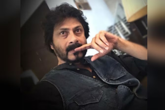 ਯੋਗੇਸ਼ ਦੇਸ਼ਪਾਂਡੇ ਦੀ ਪਹਿਲੀ ਹਿੰਦੀ ਫਿਲਮ "ਥੰਬਸ ਅੱਪ," ਅਸਲ ਜ਼ਿੰਦਗੀ ਦੀਆਂ ਘਟਨਾਵਾਂ ਤੋਂ ਹੈ ਪ੍ਰੇਰਿਤ