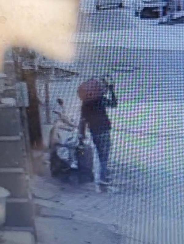 LPG ਦੇ ਸੰਕਟ ਵਿਚਾਲੇ ਜਲੰਧਰ ''ਚ ਚੋਰ ਨੇ ਦੋ ਸਿਲੰਡਰ ਕੀਤੇ ਚੋਰੀ