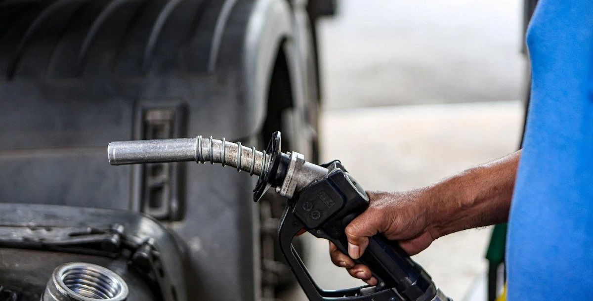 ਡੀਜ਼ਲ ਦੀਆਂ ਕੀਮਤਾਂ ''ਚ ਰਿਕਾਰਡ ਤੋੜ ਵਾਧਾ, ਮਹਿੰਗਾਈ ਵਧਣ ਦਾ ਖਦਸ਼ਾ ; ਅਮਰੀਕਾ ''ਚ ਮਹਿੰਗਾਈ ਦੀ ਮਾਰ