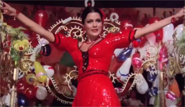 i was never a good dancer  actress zeenat aman