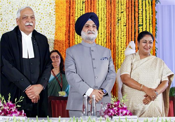 taranjit singh sandhu  lieutenant governor  oath  delhi