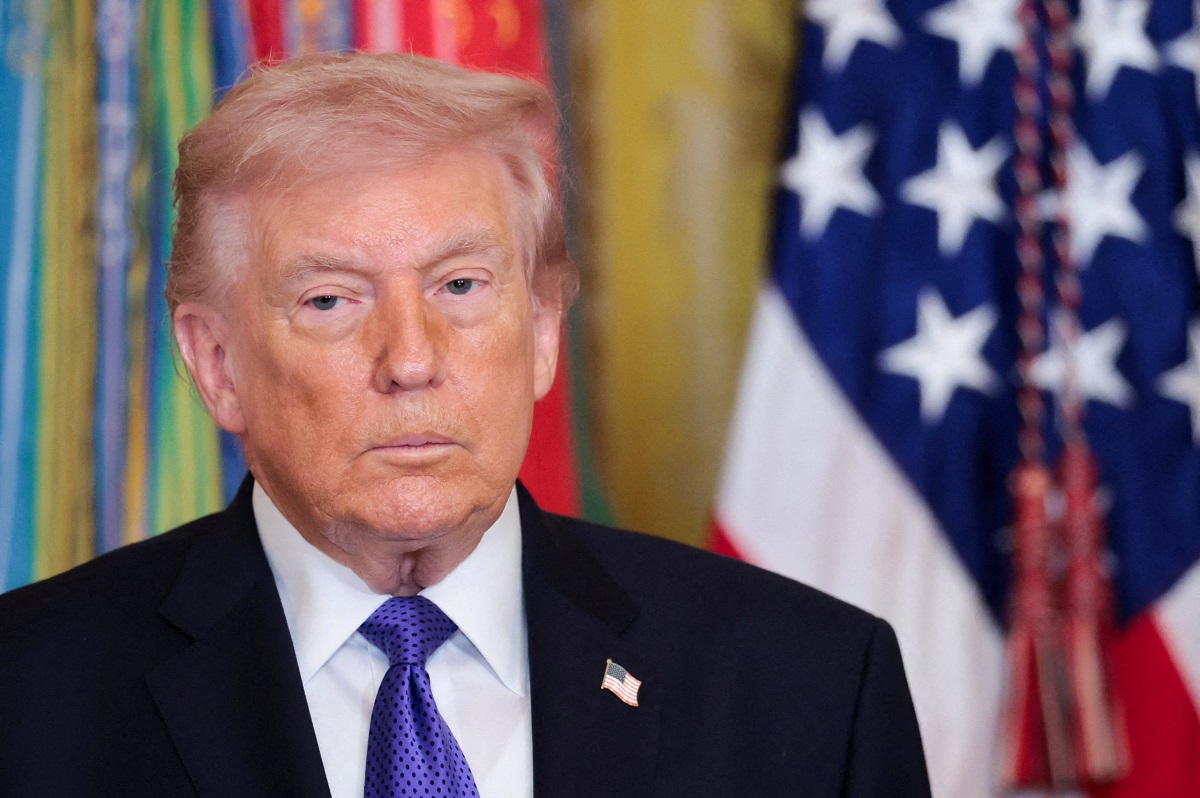 ਟਰੰਪ ਹੋਰਮੁਜ਼ ਜਲਡਮਰੂ ਤੋਂ ਲੰਘਣ ਵਾਲੇ ਜਹਾਜ਼ਾਂ ਨੂੰ "ਵਾਜਬ ਕੀਮਤ" ''ਤੇ ਦੇਣਗੇ ਬੀਮਾ