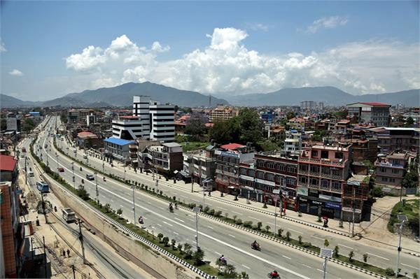 cleanliness  kathmandu vs delhi