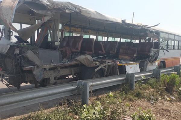 road accident  truck bus  passenger death  injured