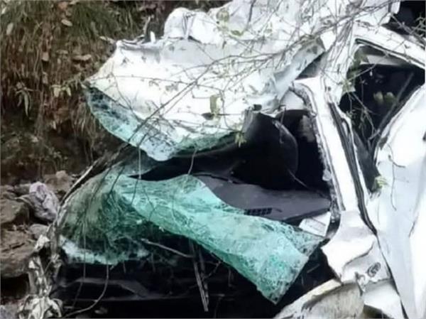 himachal pradesh  jalandhar  tourist  death  injured