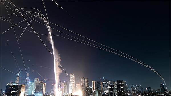 two top iranian officials killed in israeli strikes