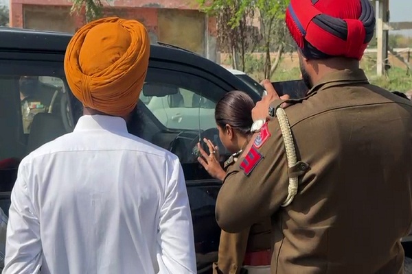 PUNJAB : ਵਿਆਹ ''ਚ ਗਏ ਸਾਬਕਾ ਸਰਪੰਚ ''ਤੇ ਫਾਇਰਿੰਗ, ਪਹਿਲਾਂ ਵੀ ਹੋ ਚੁੱਕੈ ਜਾਨਲੇਵਾ ਹਮਲਾ