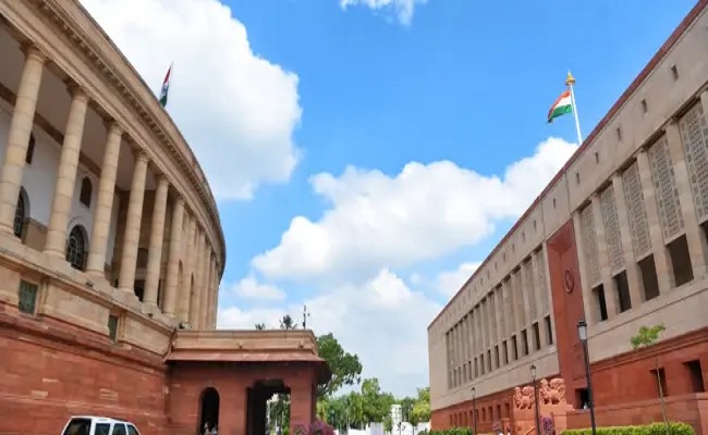 ਸੰਸਦ ਭਵਨ ''ਚ ਵਾਹਨਾਂ ਦੀ ਰਫ਼ਤਾਰ ''ਤੇ ਸ਼ਿਕੰਜਾ: MPs ਲਈ ਨਵੀਂ ਐਡਵਾਇਜ਼ਰੀ ਜਾਰੀ