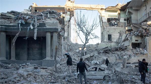 israel loses about  3 billion every week