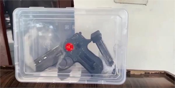 bambiha gang member arrested along with two associates