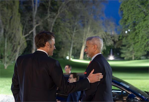 external affairs minister jaishankar meets french president macron