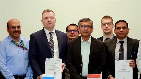 ministry of defence  indian army  defence agreements  signatures