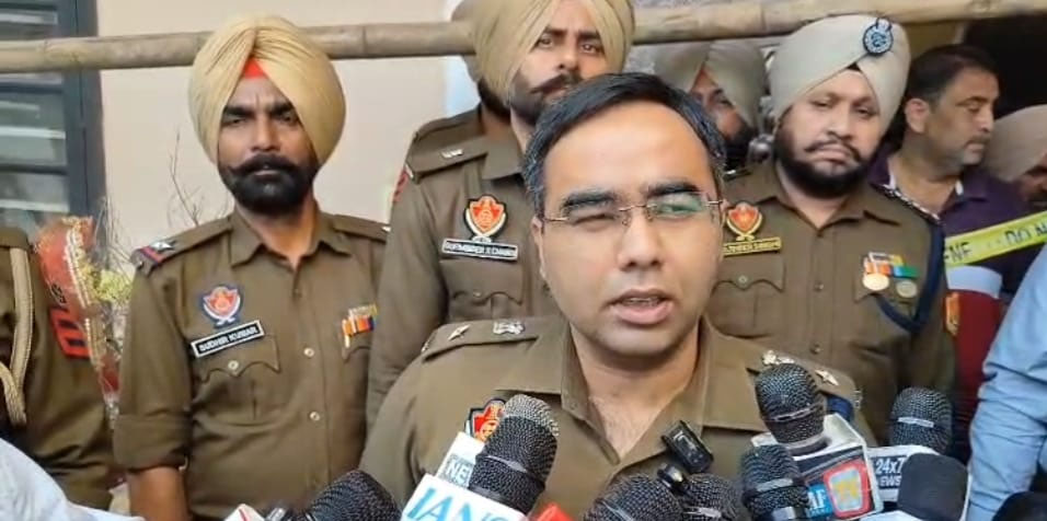 ਸਰਾਫ ਦੇ ਘਰ ਹੋਈ ਲੁੱਟ ਦੀ ਘਟਨਾ ''ਤੇ SSP ਆਦਿਤਿਆ ਦਾ ਸਾਹਮਣੇ ਆਇਆ ਬਿਆਨ