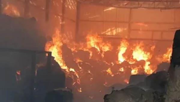 chemical factory explosion 11 injured