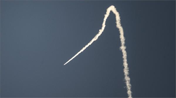 uae air defense  intercepts 13 missiles  27 drones