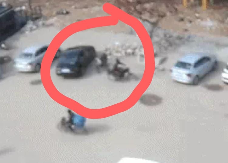 ਗੱਡੀ ਦਾ ਸ਼ੀਸ਼ਾ ਤੋੜ ਕੇ ਲੈ ਗਏ ਪੈਸਿਆਂ ਨਾਲ ਭਰਿਆ ਬੈਗ, ਦਿਨ-ਦਿਹਾੜੇ ਕੀਤੀ 97 ਹਜ਼ਾਰ ਦੀ ਚੋਰੀ