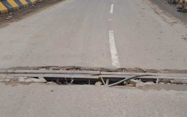 10 ਮਹੀਨੇ ਬਾਅਦ ਹੀ ਨੁਕਸਾਨਿਆ ਗਿਆ 6 ਕਰੋੜ ਦੀ ਲਾਗਤ ਨਾਲ ਬਣਿਆ ਪੁਲ, ਲੋਕ ਚਿੰਤਤ