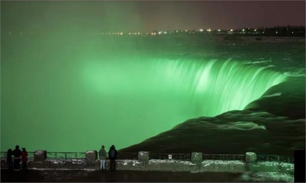niagara falls turns green on st  patrick  s day 