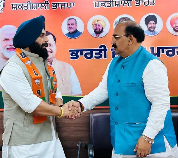 saurav khullar joins bjp