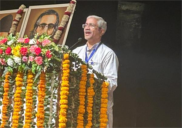 rss is committed to the unity and selfless service of the country