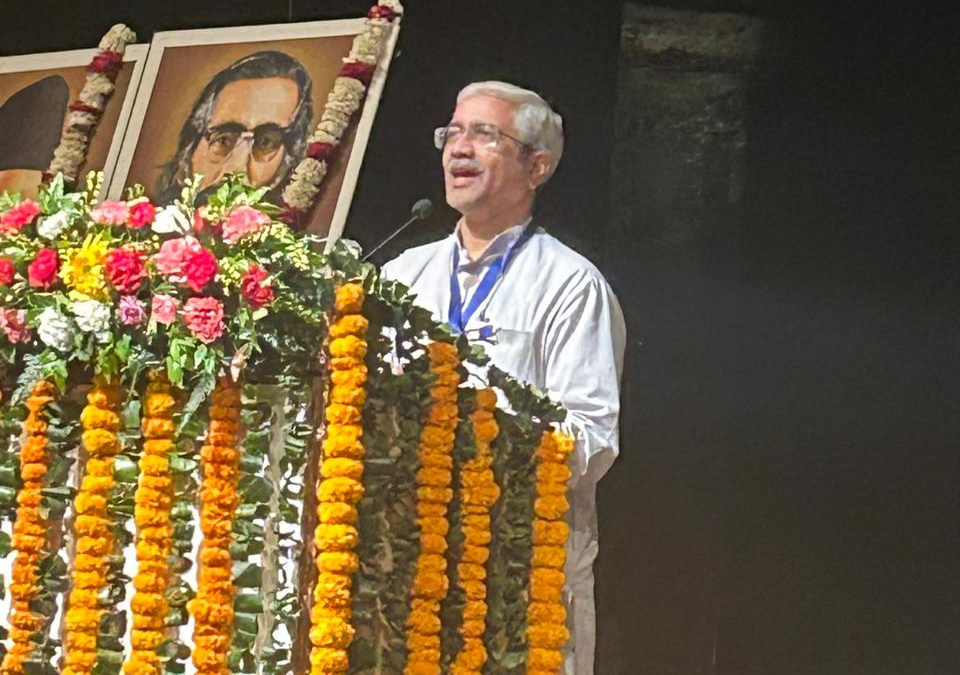 ਦੇਸ਼ ਦੀ ਏਕਤਾ ਤੇ ਨਿਸ਼ਕਾਮ ਸੇਵਾ ਲਈ ਵਚਨਬੱਧ ਹੈ ਸੰਘ : ਅਤੁਲ ਲਿਮਾਏ