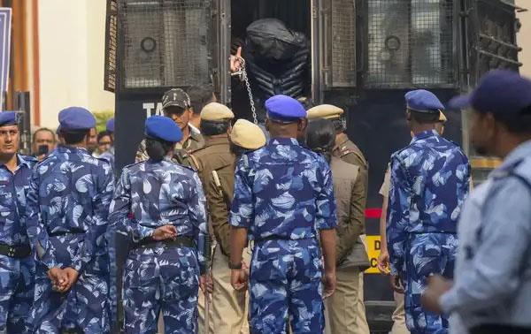 remand of 2 accused in red fort blast extended by 5 days