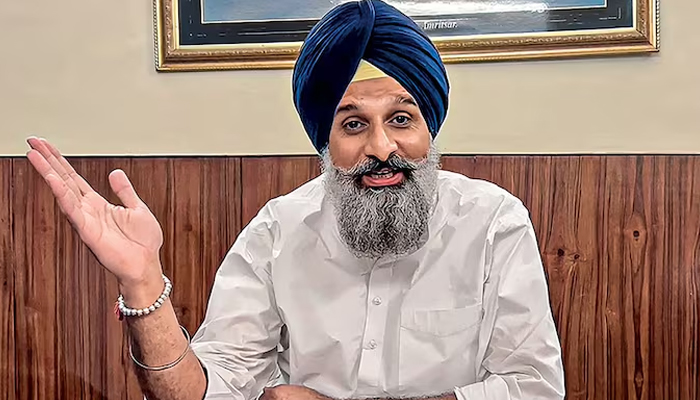 ਪੰਜਾਬ ਦੇ ਖਜ਼ਾਨੇ ਦੀ ਲੁੱਟ ਪਿੱਛੇ ਲੁਕੇ ਚਿਹਰੇ ਪੰਜਾਬੀਆਂ ਸਾਹਮਣੇ ਹੋਣਗੇ ਨੰਗੇ: ਬਿਕਰਮ ਮਜੀਠੀਆ