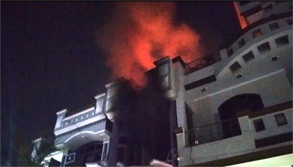 fire breaks out in a house in jawala state  islamabad