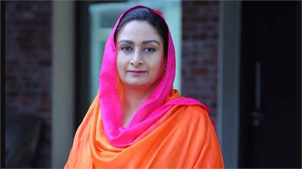 harsimrat kaur badal congratulates simrandeep kaur